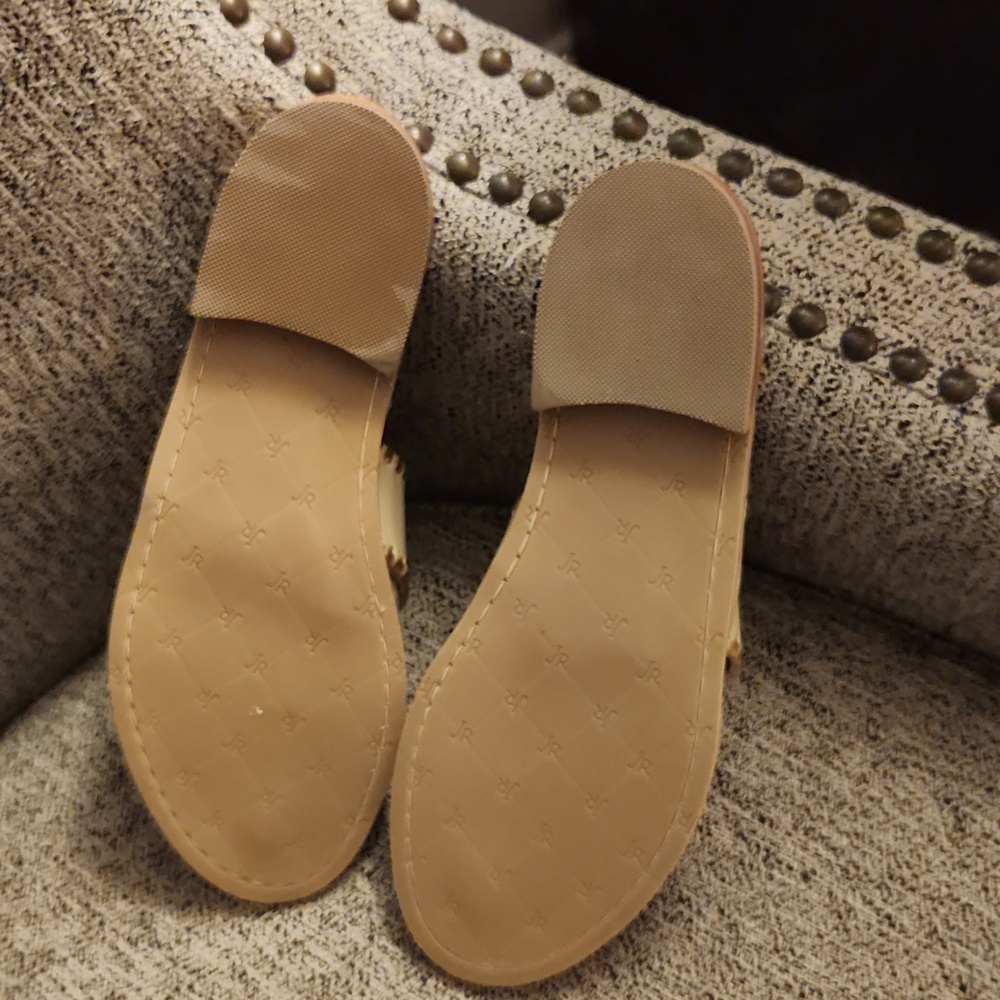 Jack Rogers  Cream Pineapple Toe-Post Slide Sandals - Picture 2 of 4